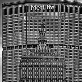 Hemsley and Met Life Building NYC BW by Susan Candelario