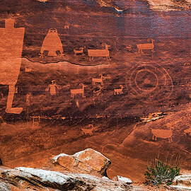 Owl Panel, Moab Utah by Abbie Matthews