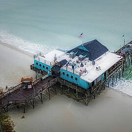 Pier 14 Myrtle Beach by Susan Candelario
