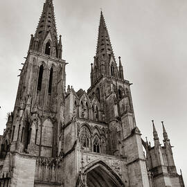 Sees Cathedral, France by Seeables Visual Arts