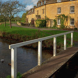 Lower Slaughter, idyllic riverside cottages by Seeables Visual Arts