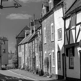Cottages near Abbey Mill in the town of Tewkesbury by Seeables Visual Arts