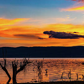 Sunset Lake Chapala Mexico by Tommy Farnsworth