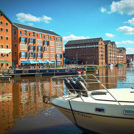 Gloucester Docks by Seeables Visual Arts