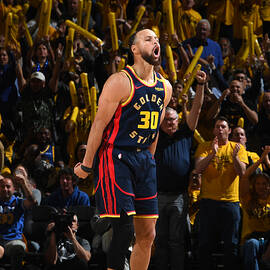 Stephen Curry by Noah Graham