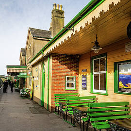 Alresford Railway Station  by Shirley Mitchell