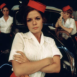 American Graffiti Jana Bellan Donna Wehr Drive In waitresses 1973