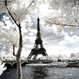 Another Look - Paris by Philippe HUGONNARD