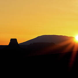 August 2022 Lake Powell Sunrise by Alain Zarinelli