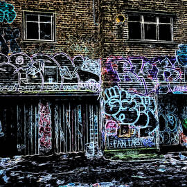 Backstreet Graffiti by Richard Reeve