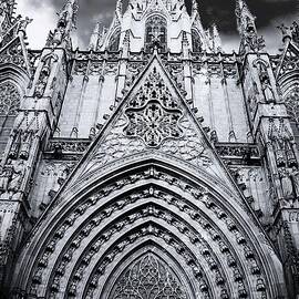 Barcelona Cathedral Gothic Facade and Dramatic Spires - Black and White by Dmr Filho