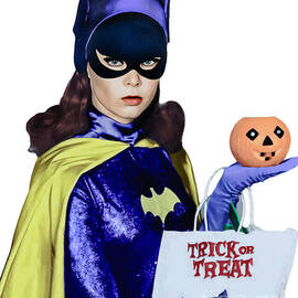 Batgirl Yvonne Craig by Franchi Torres