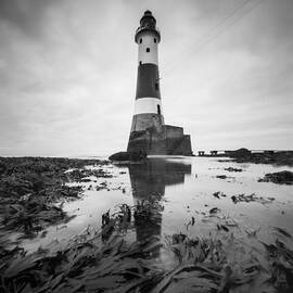 Beachy head Lighthouse by Will Gudgeon