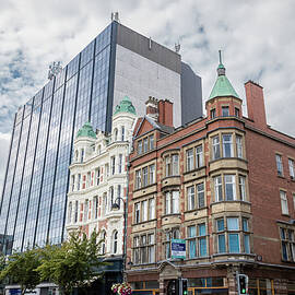 Belfast, old and new by Francisco Ruiz Navas