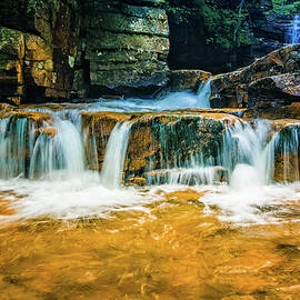 Bemis Cascade. by Jeff Sinon
