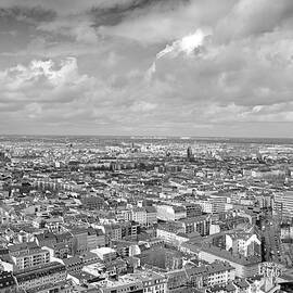 Berlin Panorama black and white by Stefano Senise