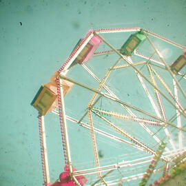 Big Wheel by Cassia Beck