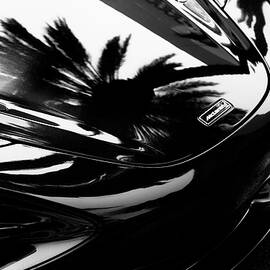 Black California - McLaren by Philippe HUGONNARD