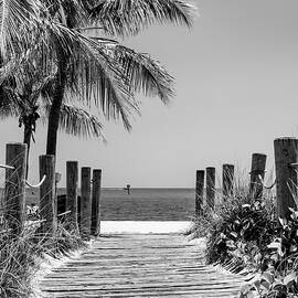 Black Florida Series - Boardwalk Beach in Key West by Philippe HUGONNARD