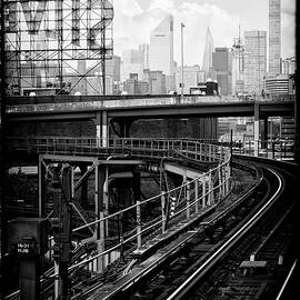 Black Manhattan Series - Queens by Philippe HUGONNARD