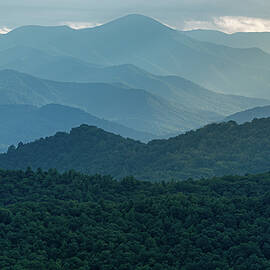 Blue Ridge Mountains by Dave King