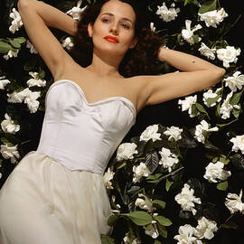 Brenda Marshall Glamour Gorgeous Flower White Dress Vintage 1944 by Silver Screen