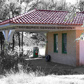 Bygone Dreams 18D by Sally Fuller