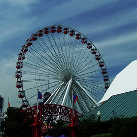 chicagos navy pier by Flees Photos
