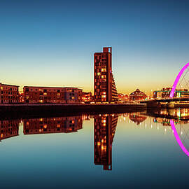 Clyde arc bridge by Grant Glendinning