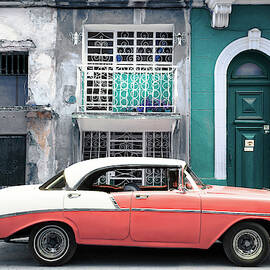 Cuba Fuerte Collection - Coral Classic Car in Havana by Philippe HUGONNARD