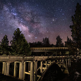 Devils Corral Nightscape by Mike Lee