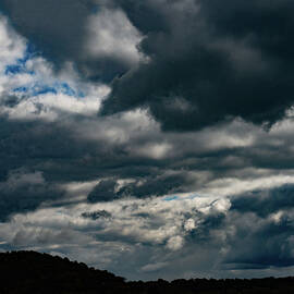 Dramatic skies over Rio Grande by Flees Photos