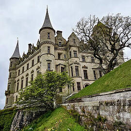 Dunrobin Castle -  Sutherland, Highlands, Scotland by Jeff Saunders