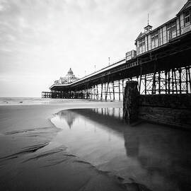 Eastbourne pier by Will Gudgeon
