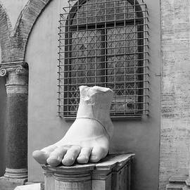 Foot rests sculpture  by Stefano Senise