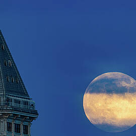 Full Moon Smith Tower Seattle Washington by Tommy Farnsworth