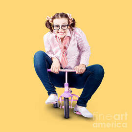 Funny bicycle nerd scooting through by Jorgo Photography