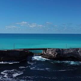Glass Window Bridge Eleuthera by Gian Smith