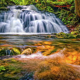 Gordon Falls by Jeff Sinon