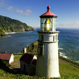 Heceta Head Lighthouse by Kevin Schwalbe