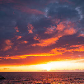 Horizon by Louis Raphael