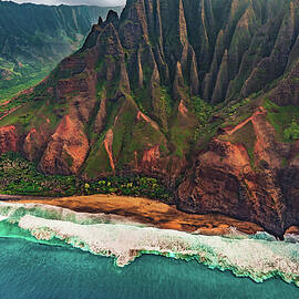 Kalalau Beach 2 - Kauai, Hawaii by Abbie Matthews