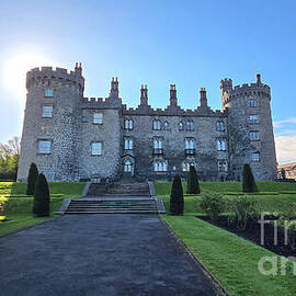 Kilkenny Castle - Kilkenny, Ireland by Jeff Saunders