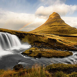 Kirkjufell Iceland by DEE POTTER