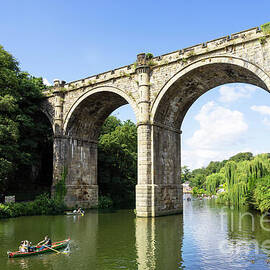 Knaresborough viaduct arches over the River Nidd, Knaresborough, North Yorkshire, England, UK  by Neale And Judith Clark