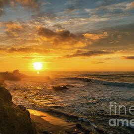 La Jolla Golden Hour Seascape in San Diego by Abigail Diane Photography