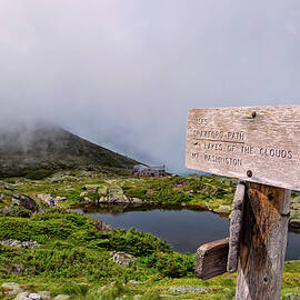 Lake Of The Clouds by Jeff Sinon