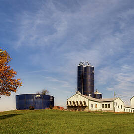 Lancaster Pennsylvania Farm by Susan Candelario