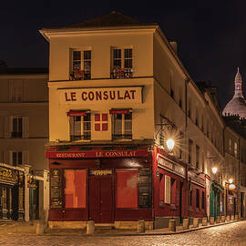 Le Consulat, Montmartre, Paris by Adrian Hendroff