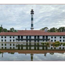 Lodge Color by Marshall Hurley